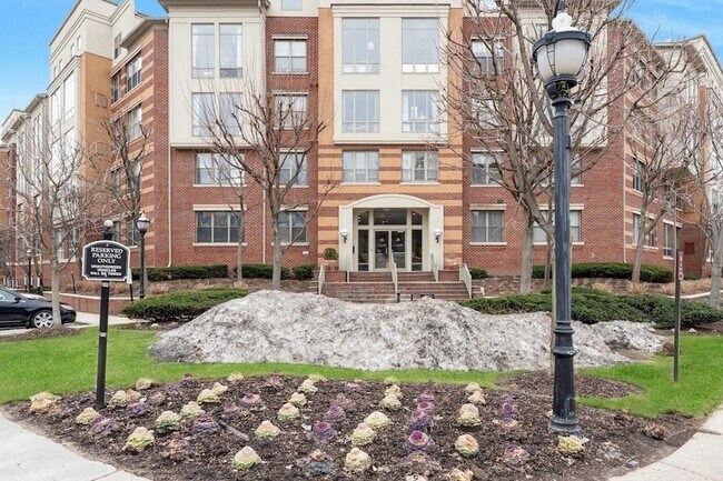 Building Photo - 26 Ave at Port Imperial