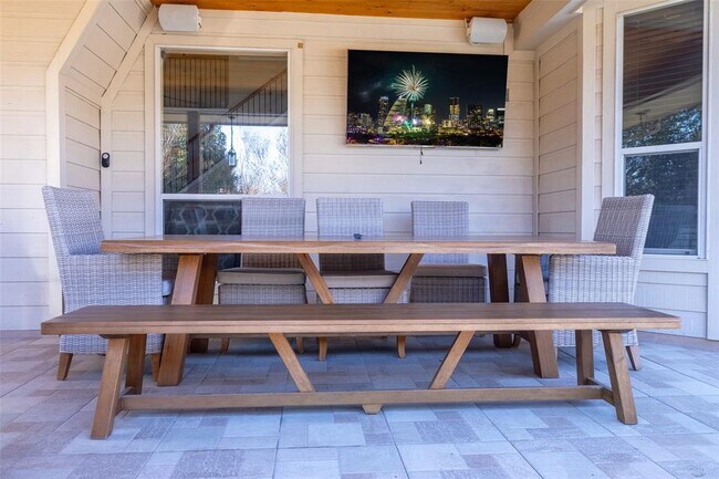 Building Photo - 3113 Quail Run