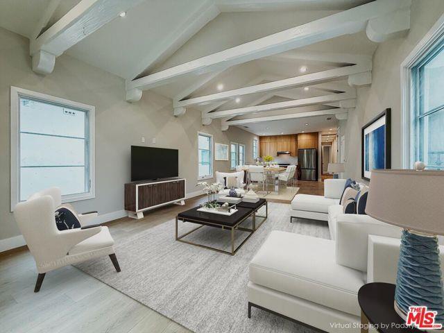 Building Photo - 150 N Arnaz Dr