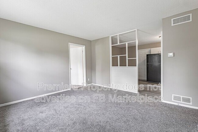 Building Photo - 7815 E 51st St