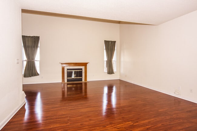 Building Photo - 12262 Running Springs Rd