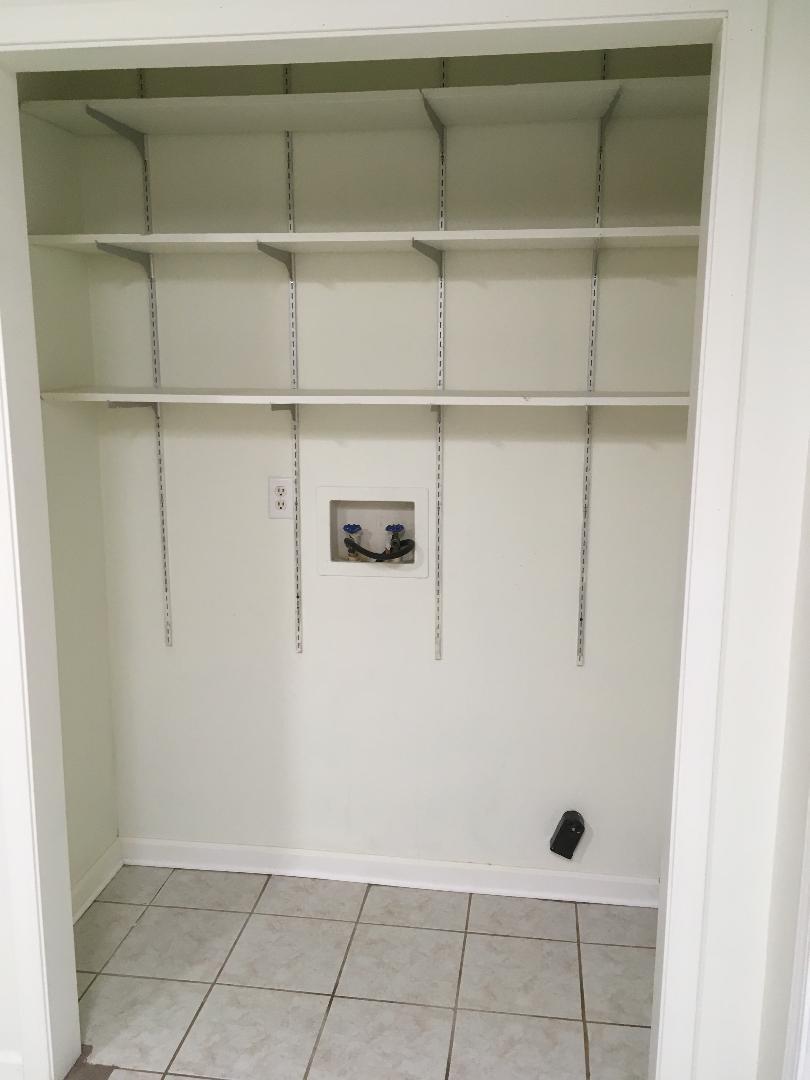 W/D - appliances hooked up - 101 Harding Rd