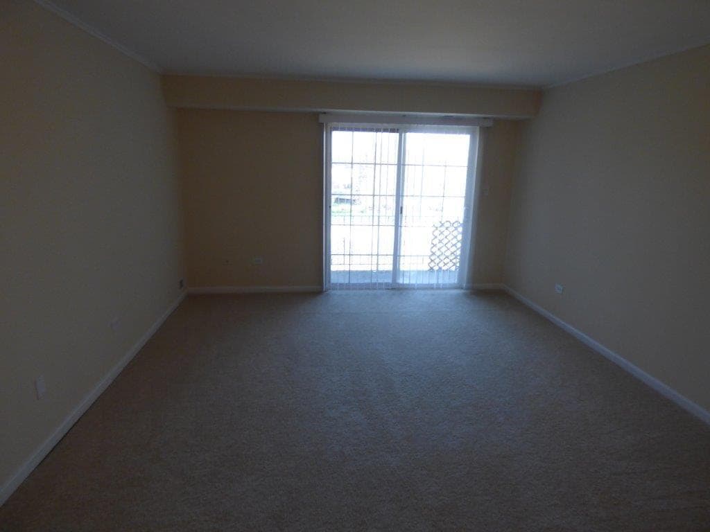 Building Photo - 1519 N Windsor Dr