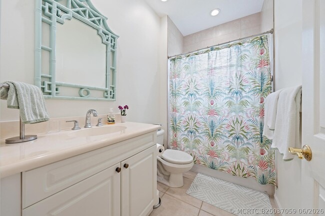 Building Photo - 9907 SE Osprey Pointe Dr