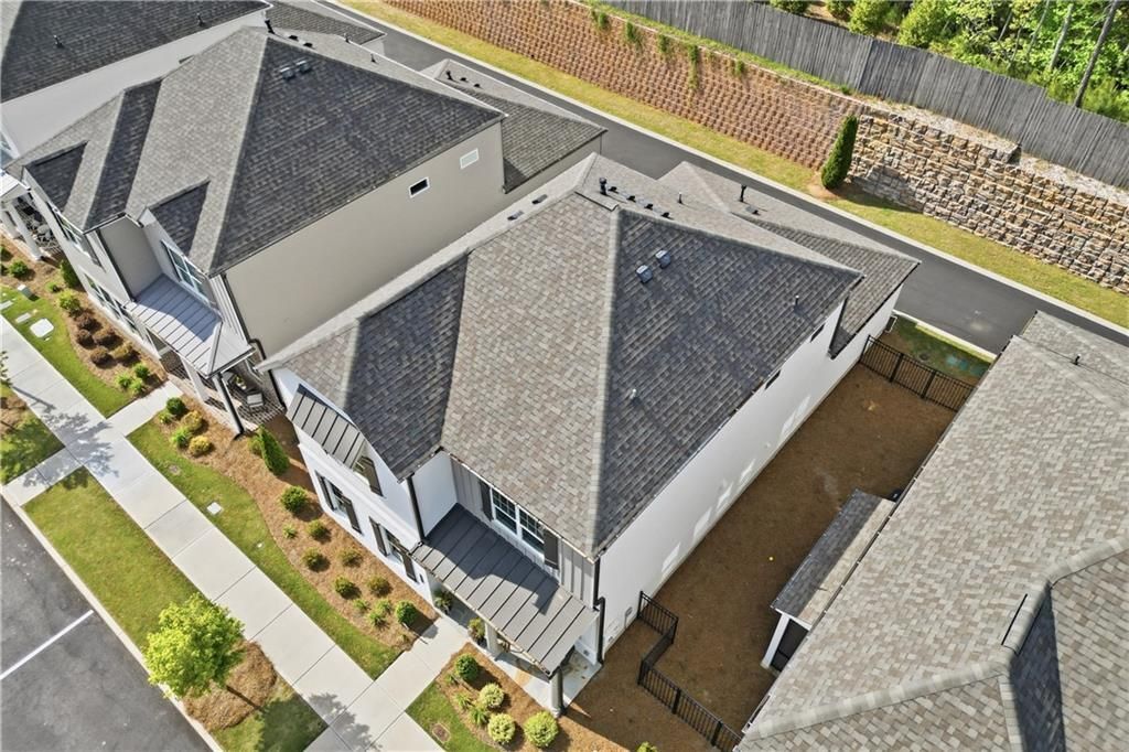 Building Photo - 158 Kingwood Dr