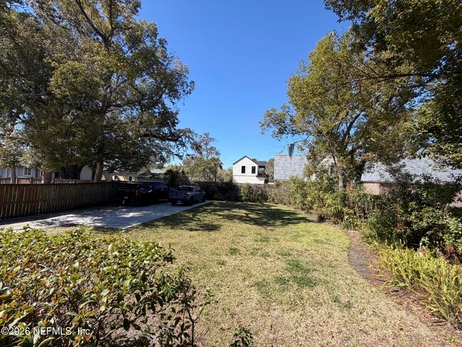 Building Photo - 3323 Park St