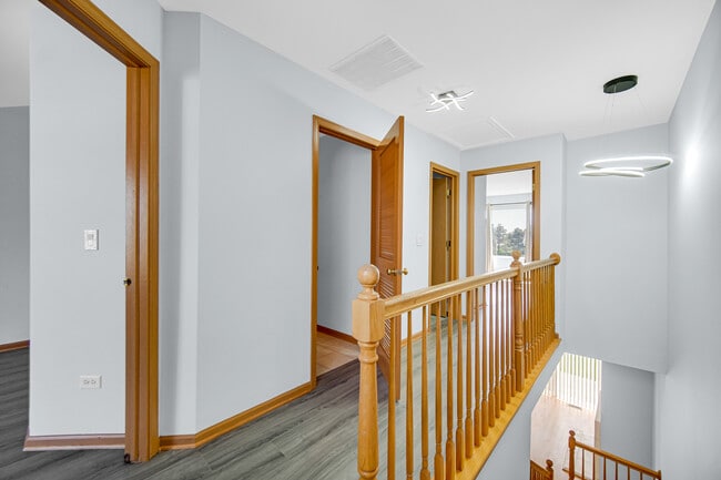 Building Photo - 14857 W Victoria Xing