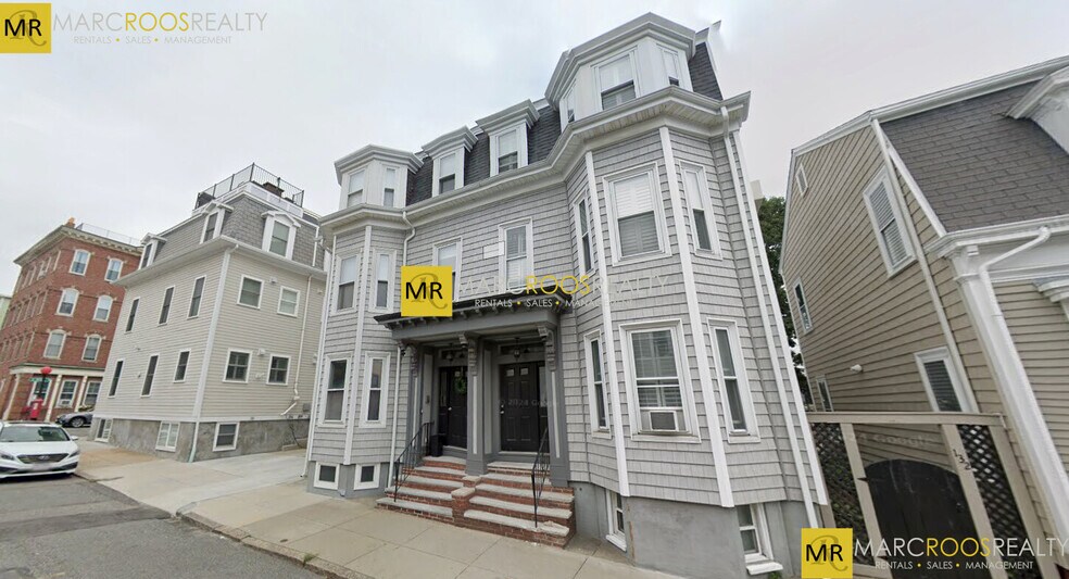 Building Photo - 135 P St
