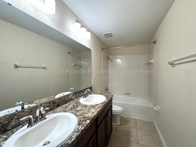 Building Photo - 2890 Spring Breeze Way