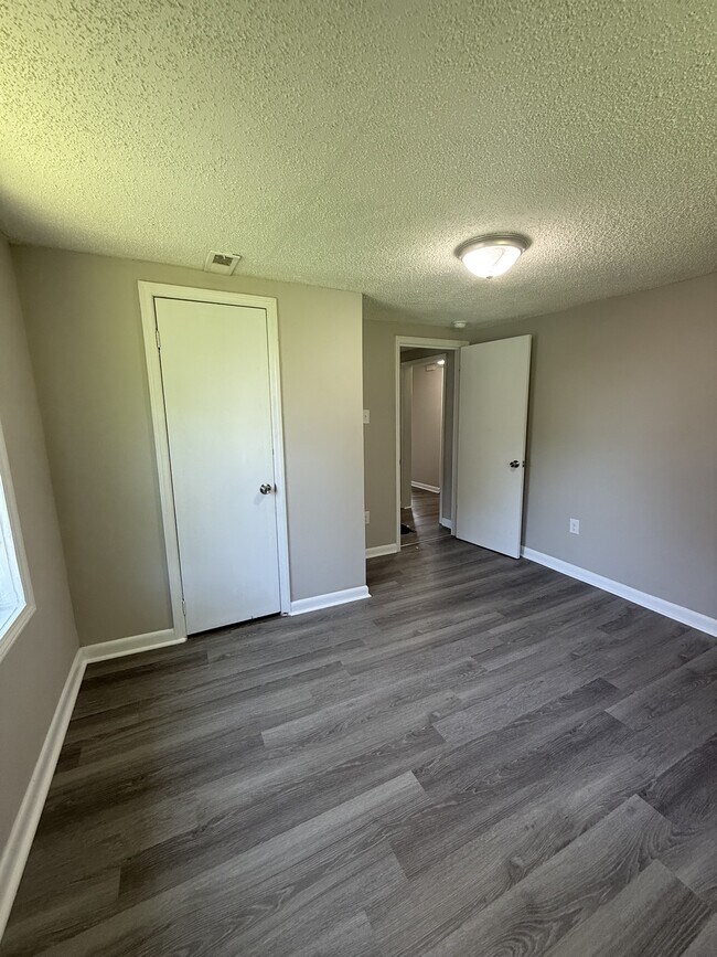 Building Photo - 9720 Westfield Pl