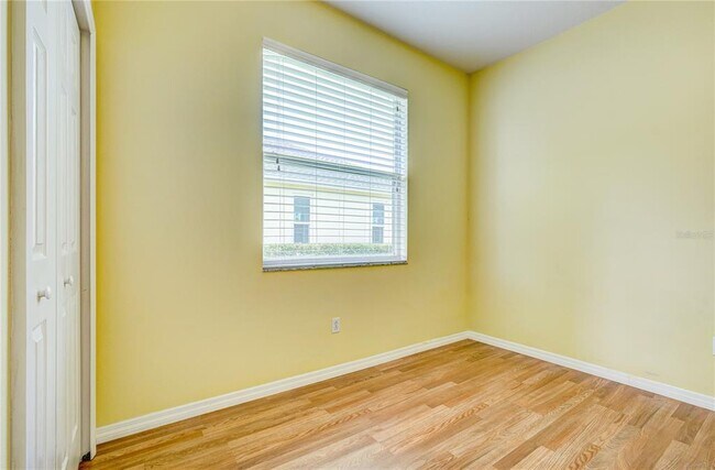 Building Photo - 5621 52nd Ave W