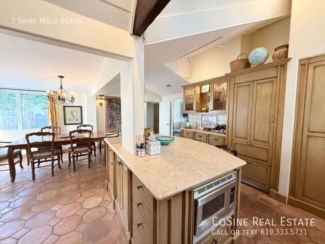 Building Photo - 3 St Malo Beach