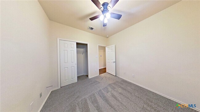 Building Photo - 308 Rinehardt St