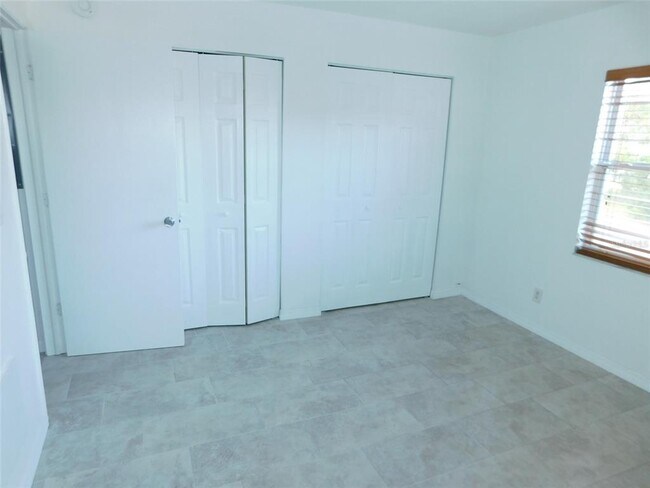 Building Photo - 1241 Turner St