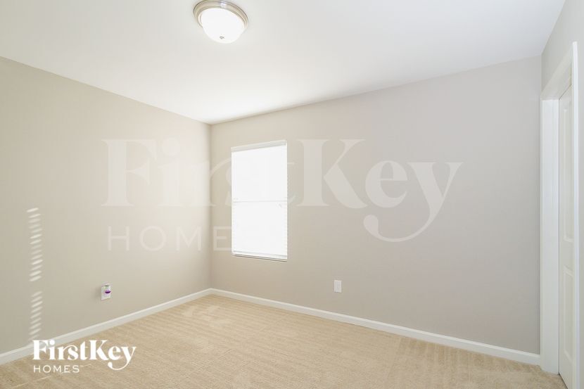 Building Photo - 2456 Autumn Mist Dr