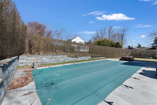 Building Photo - 23 Landing Ln