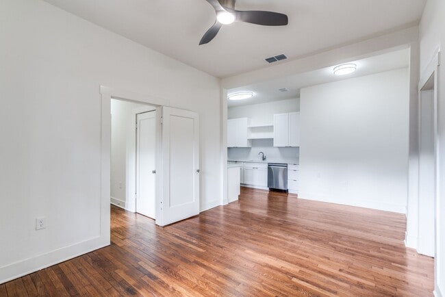 Building Photo - 210-M (ERL)