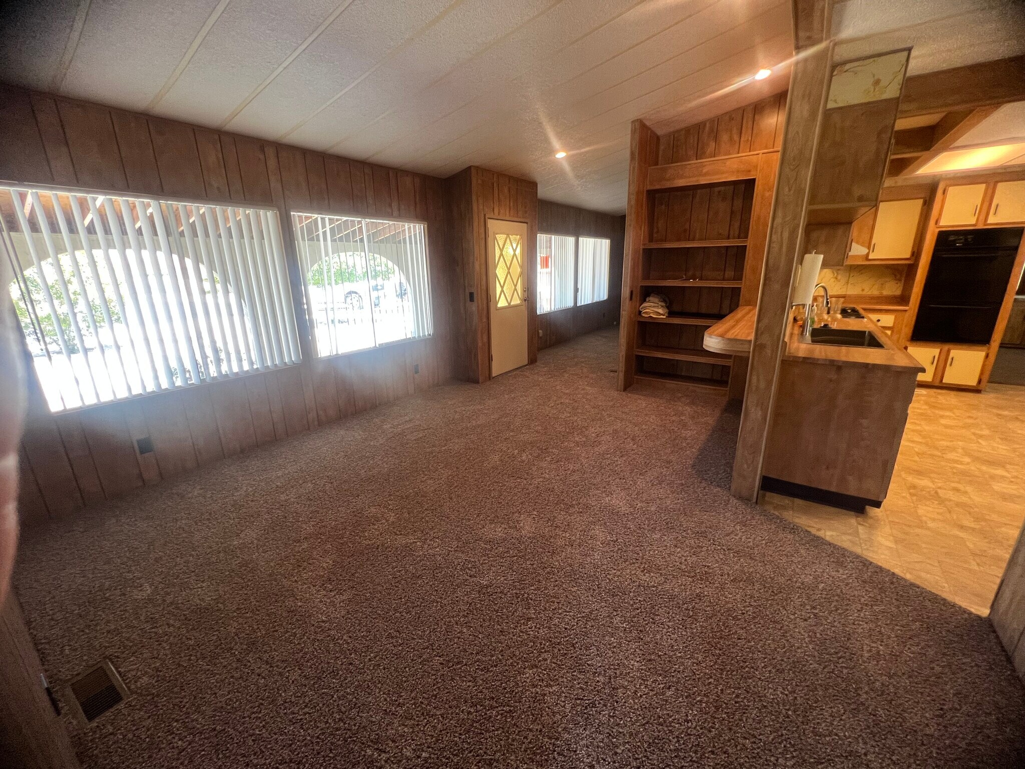 Building Photo - 43749 Mable Ct
