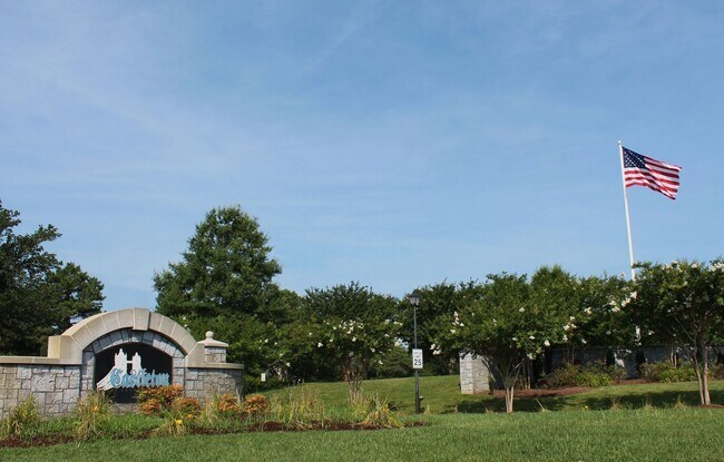 Building Photo - Freshly Renovated & Ready NOW! A First-Time Rental in Castleton! Pet Friendly - Fenced Yard - Gre...