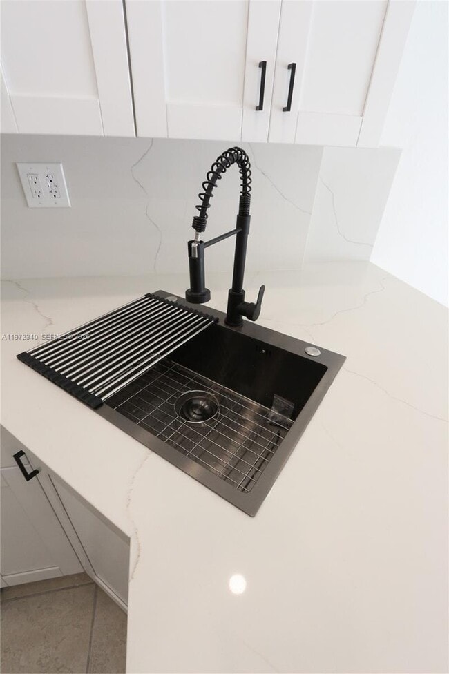 Building Photo - 4550 NW 9th St