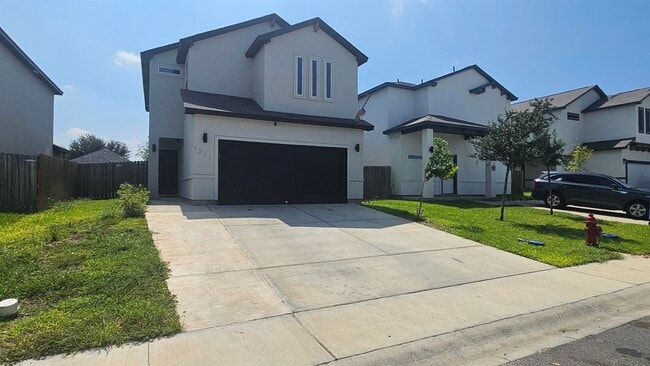 Building Photo - 4225 Gavilan Dr