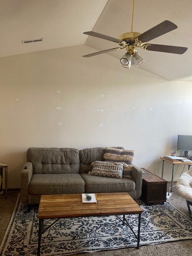Building Photo - 1339 Sunchase Dr