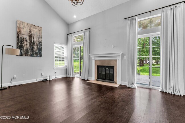 Building Photo - 141 Old Orchard Ln