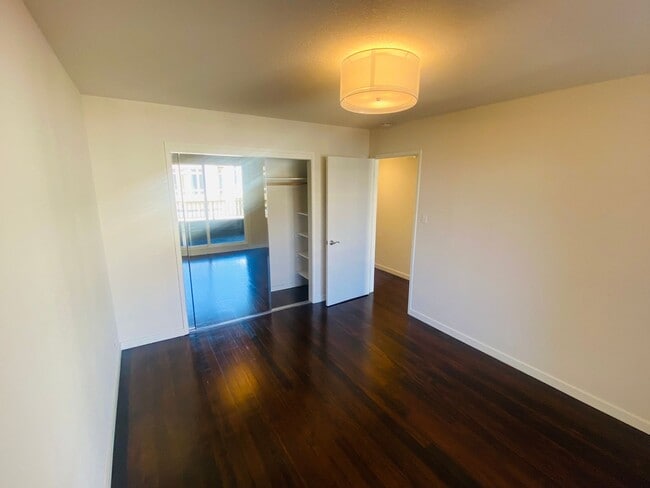 Building Photo - EPIC REA, INC.- Beautiful Noe Valley Remod...