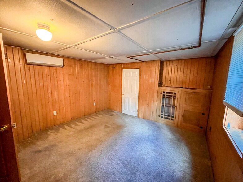 Building Photo - 1604 Franklin St