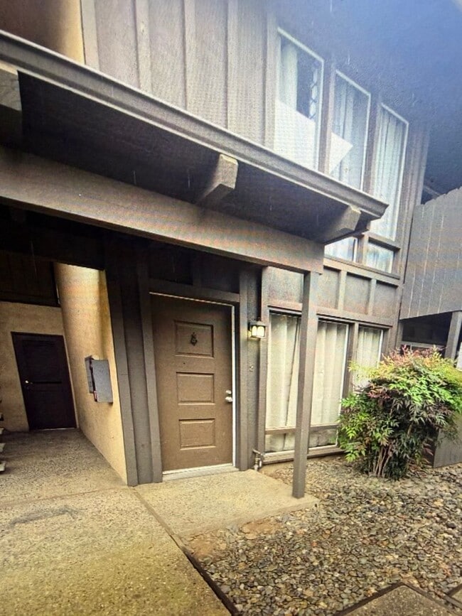 Building Photo - 615 Rancheria Dr