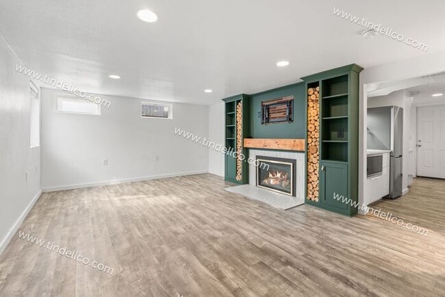 Building Photo - Charming 4-Bedroom Home in University Park with Finished Basement & Spacious Living Areas