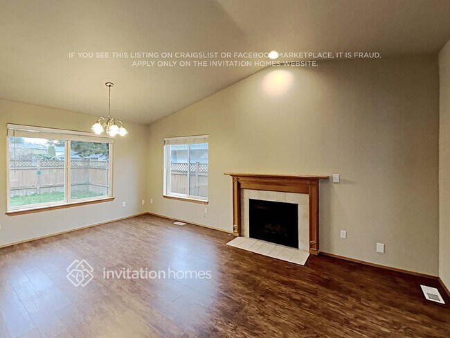 Building Photo - 15472 Chestnut Dr SE