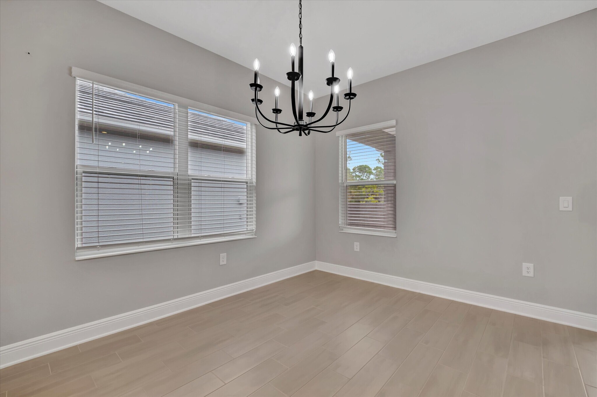 Building Photo - 10182 Crystal Isle Cir