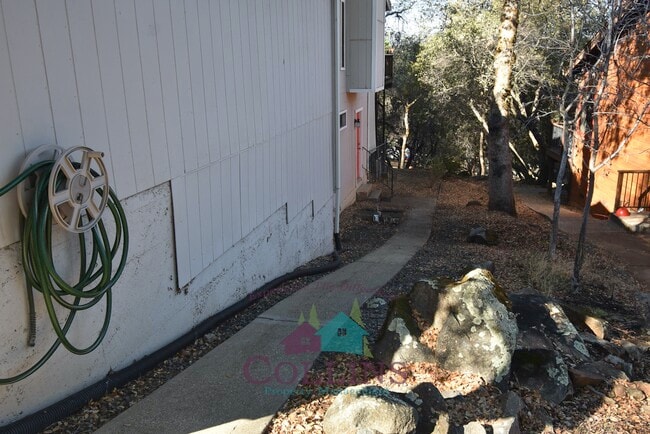 Building Photo - 14382 Sun Forest Dr