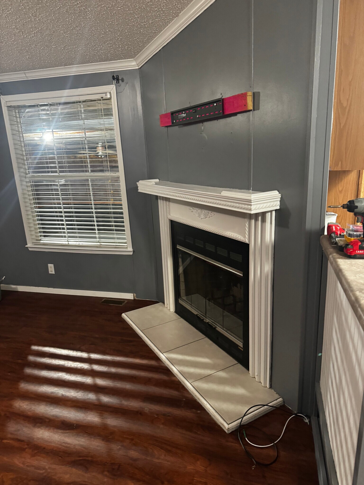 Building Photo - 495 Apricot St