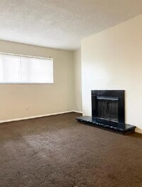 Building Photo - Charming 3-Bed, 2-Bath Home with 1,229 Sq Ft in Maumee – Only $1,090/Month!