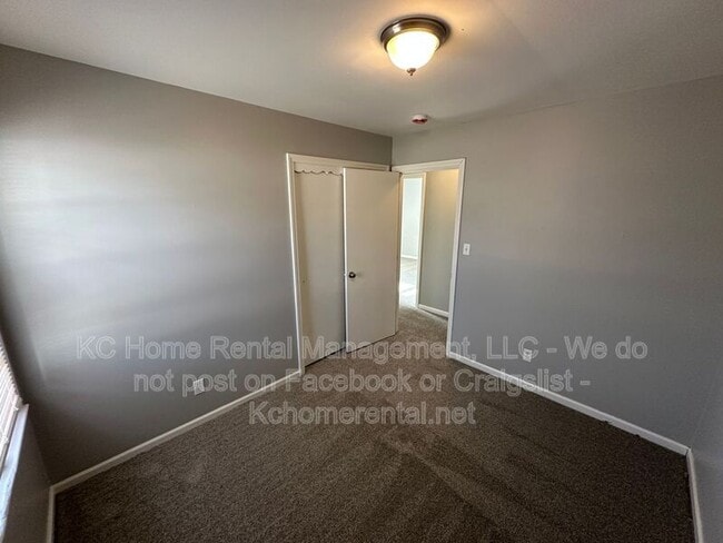 Building Photo - 7318 James A Reed Rd