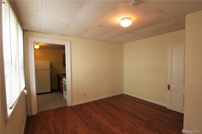 Building Photo - 119 High St