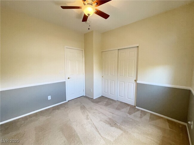 Building Photo - 11761 Del Sur Ave