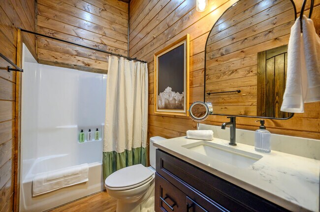 Building Photo - 58 Wagon Wheel Ct