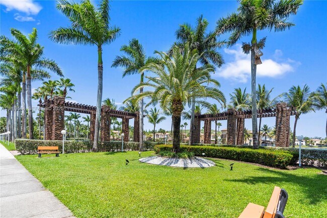 Building Photo - 9974 NW 86th Terrace