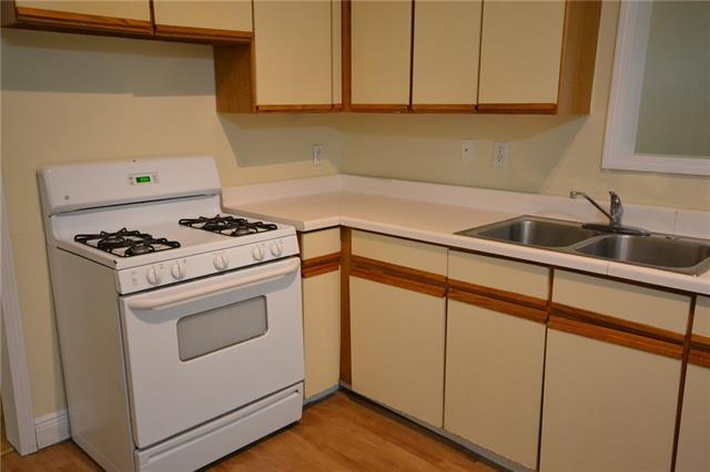 Building Photo - 15639 River Rd