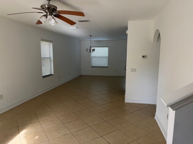 Building Photo - 7810 Tuscany Woods Dr