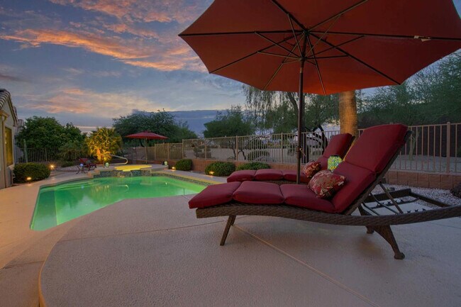 Building Photo - 17824 N Stone Haven Dr