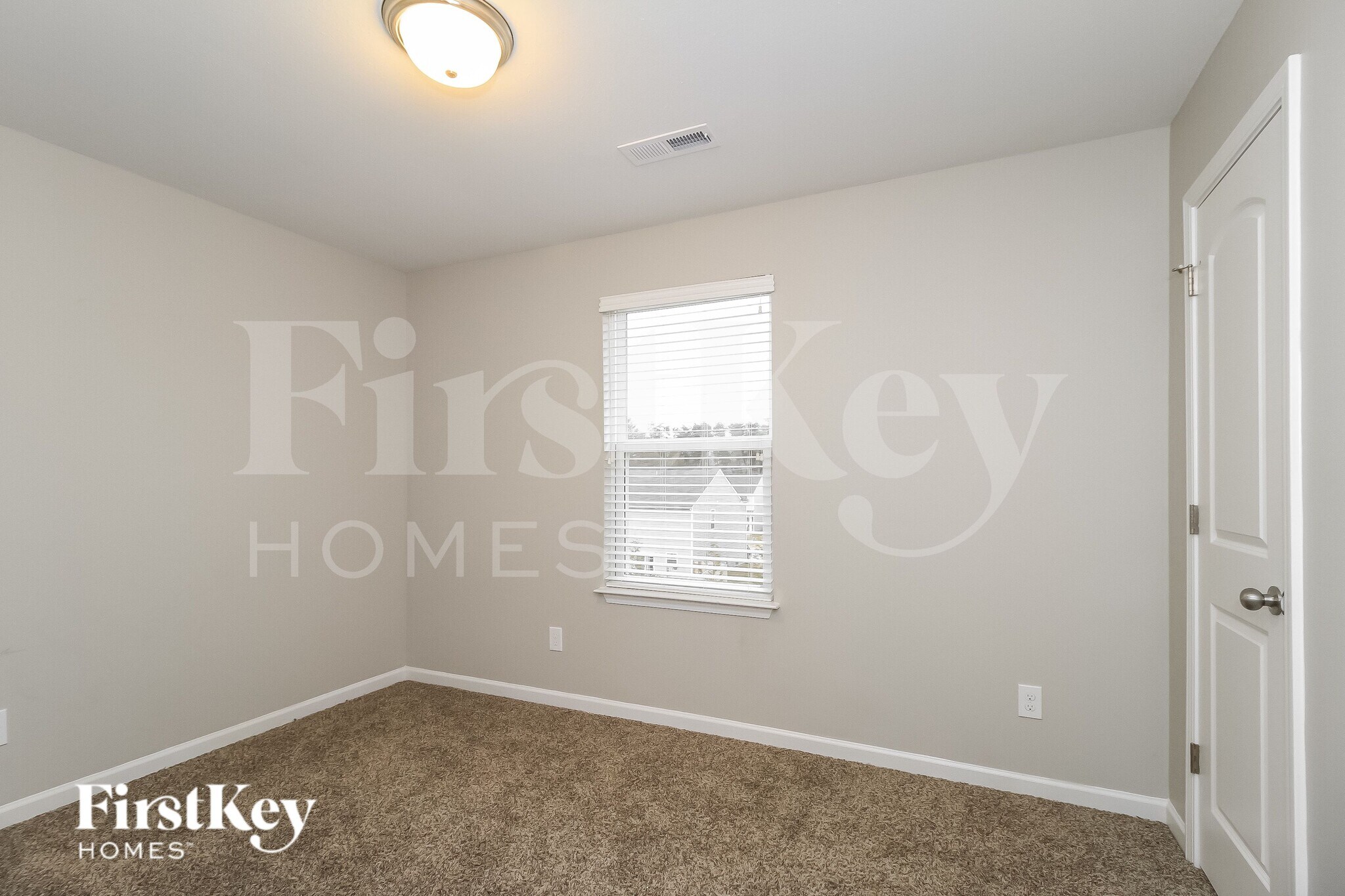Building Photo - 5924 Odenton Ln