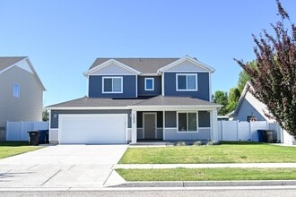 Building Photo - 1254 W 290 S