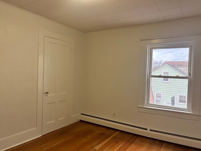 Building Photo - 17 Lincoln St