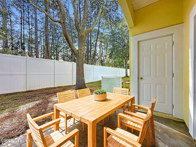 Building Photo - 13816 Herons Landing Way