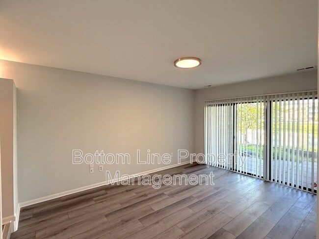 Building Photo - 9031 J M Keynes Dr