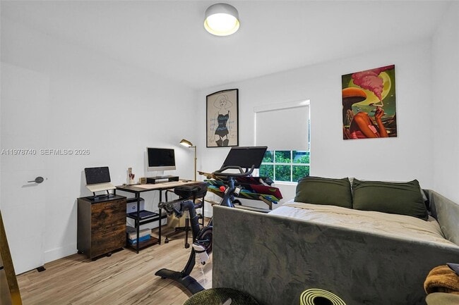 Building Photo - 274 NW 43rd St